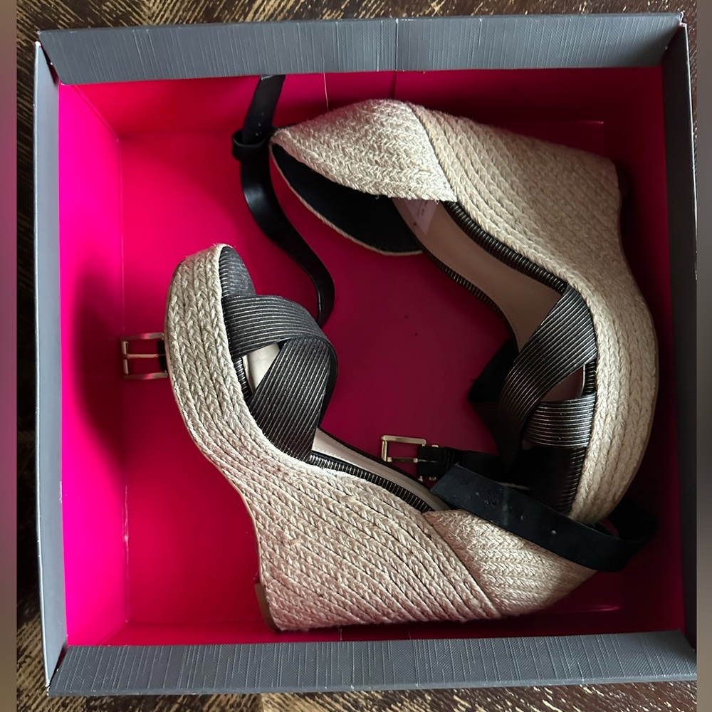 Vince Camuto Black Maurita Espadrille Wedge Platform sandals - Picture 2 of 12